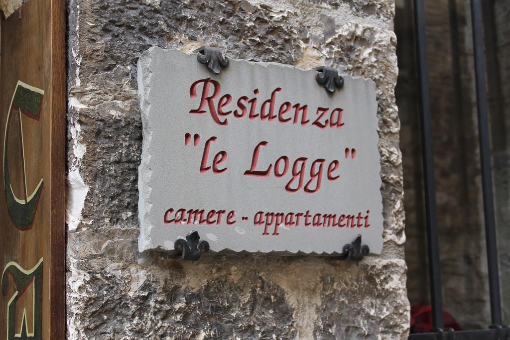 Residenza Le Logge Bed & Breakfast Gubbio Eksteriør bilde